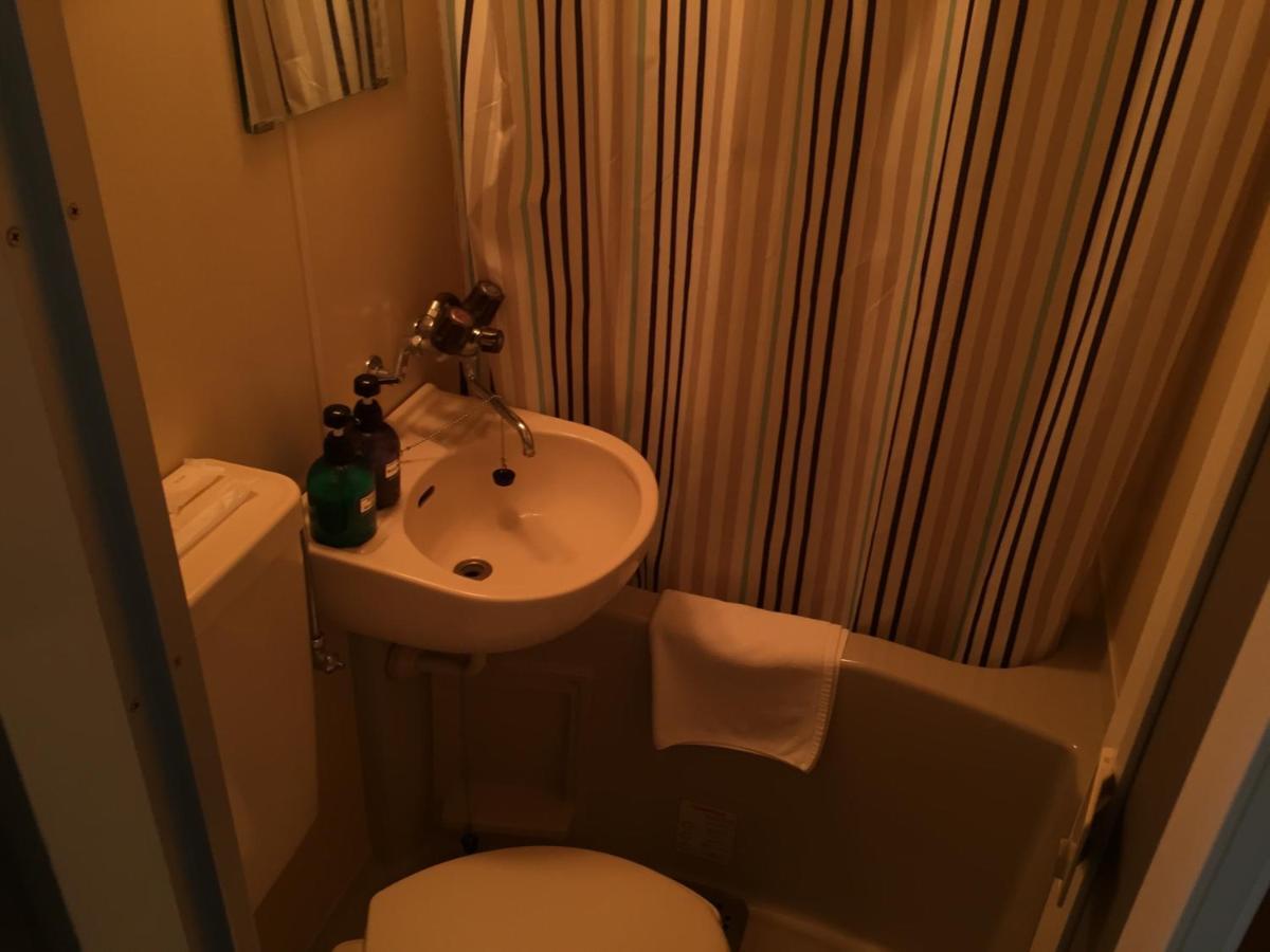 Urban Hotel Morishita Tokyo Room photo